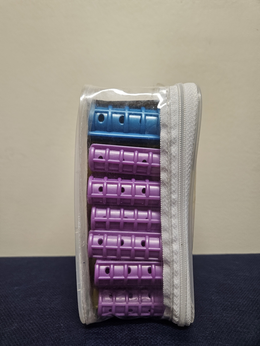 Conair Magnetic Rollers Set for Body & Fullness - Pink, Blue, Yellow, Purple - Picture 3 of 7